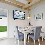Ferienhaus Awesome In Ostseeresort With Sauna *
