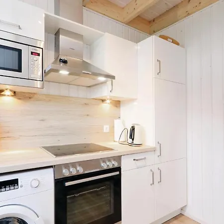 Awesome In Ostseeresort With Sauna Vakantiehuis Olpenitz